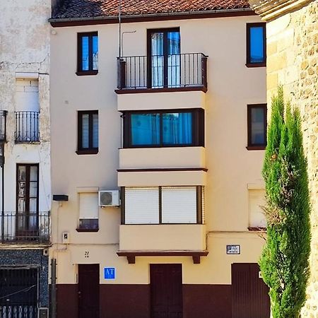 פלאסנסיה Apartamentos San Martin מראה חיצוני תמונה