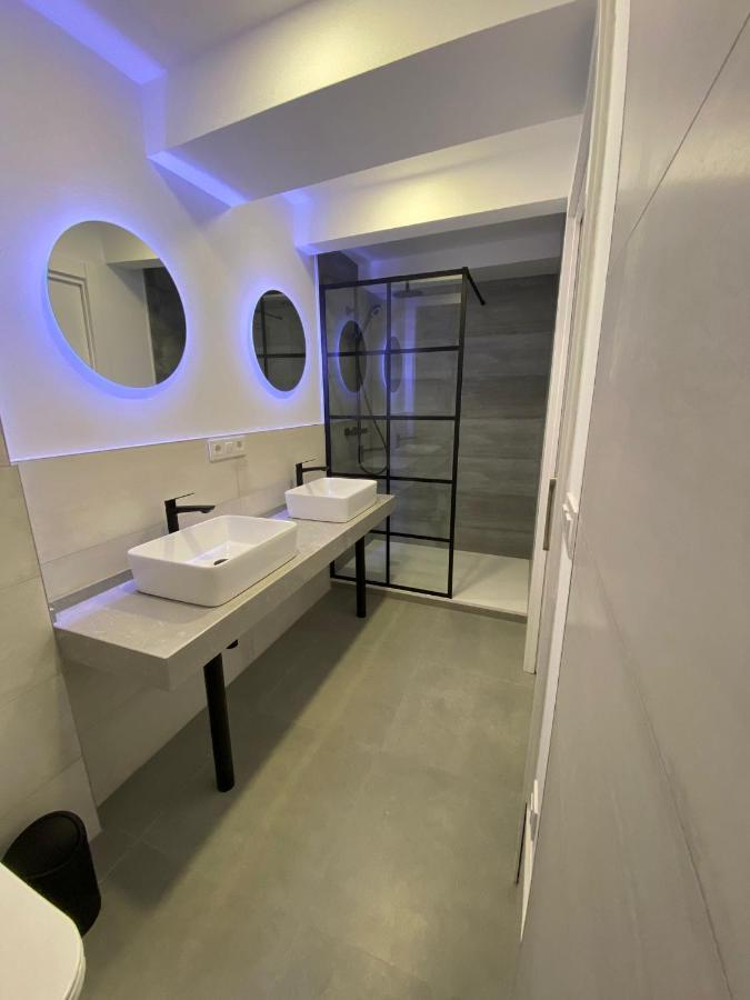 פלאסנסיה Apartamentos San Martin מראה חיצוני תמונה
