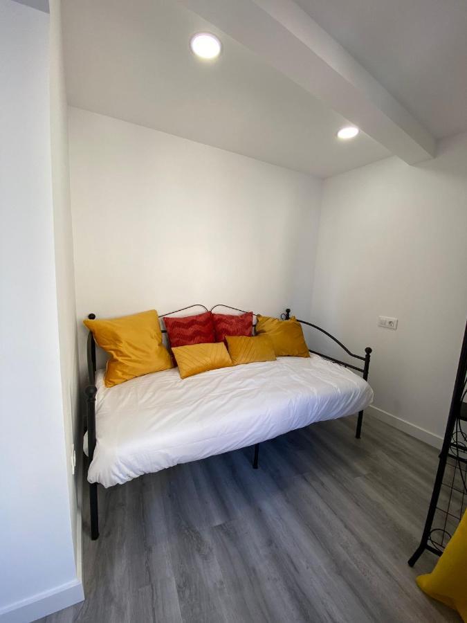 פלאסנסיה Apartamentos San Martin מראה חיצוני תמונה