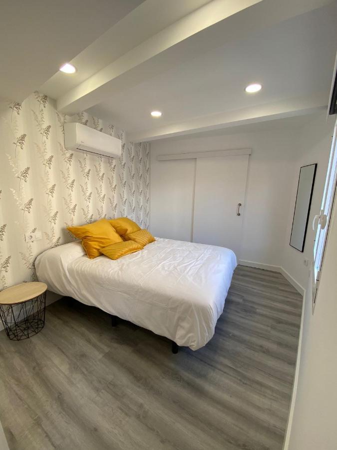 פלאסנסיה Apartamentos San Martin מראה חיצוני תמונה